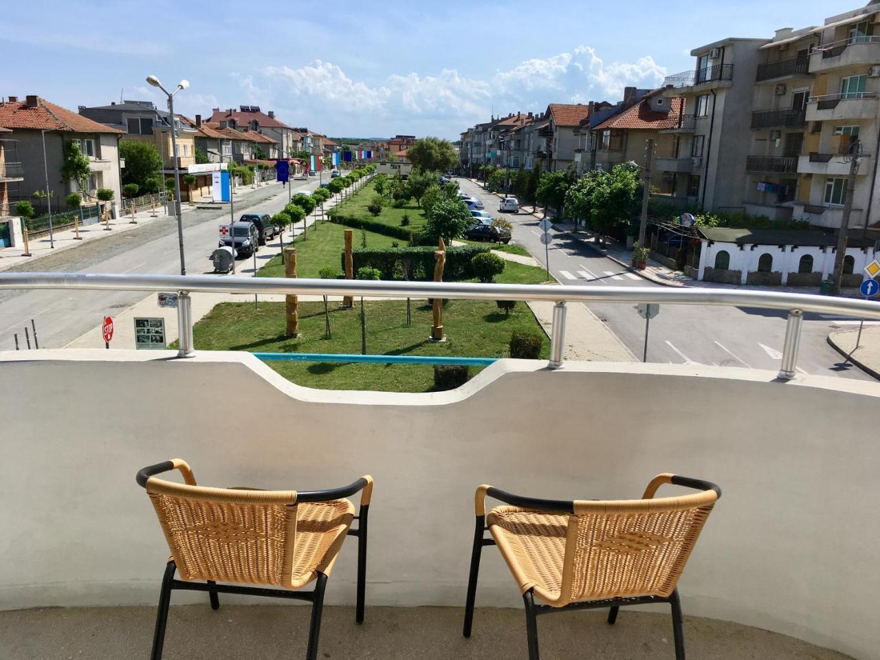 Alba Family Club Hotel Primorsko Dış mekan fotoğraf
