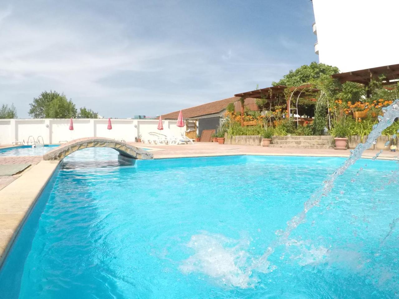 Alba Family Club Hotel Primorsko Dış mekan fotoğraf