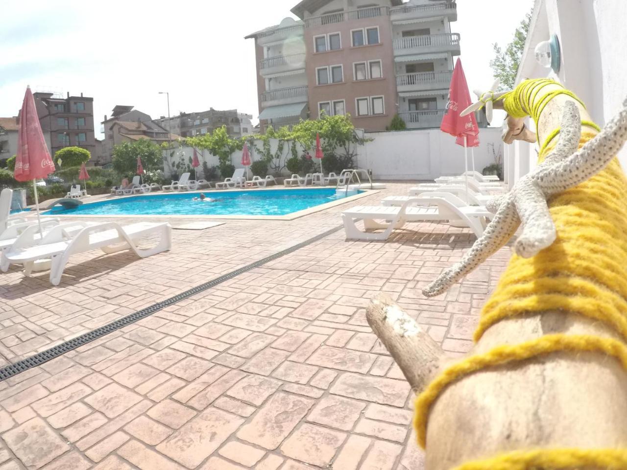 Alba Family Club Hotel Primorsko Dış mekan fotoğraf